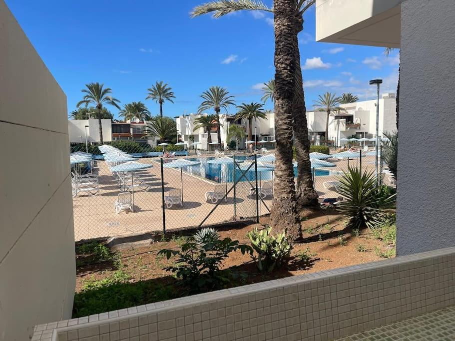 Pool View Apartment Primavera Arona  Exterior photo